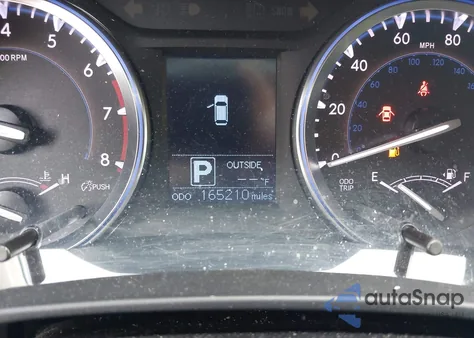 2015 Toyota Highlander Le V6 z USA, uszkodzony, nr VIN 5TDZKRFH7FS089672